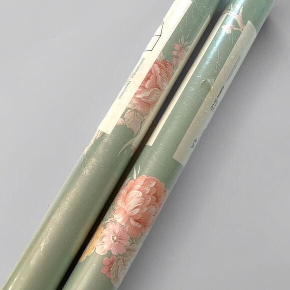 Vintage Chinoiserie Floral Wallpaper - Picture 1 of 7